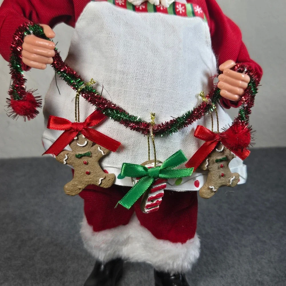 Chef Santa Claus 11 Inch Figurine Christmas Kitchen Decor Gingerbread Garland